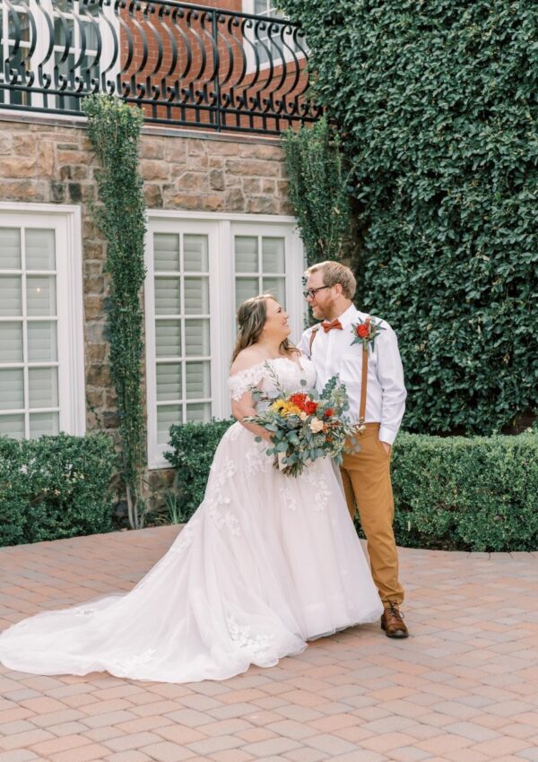 bride and groom garden wedding mesa arizona